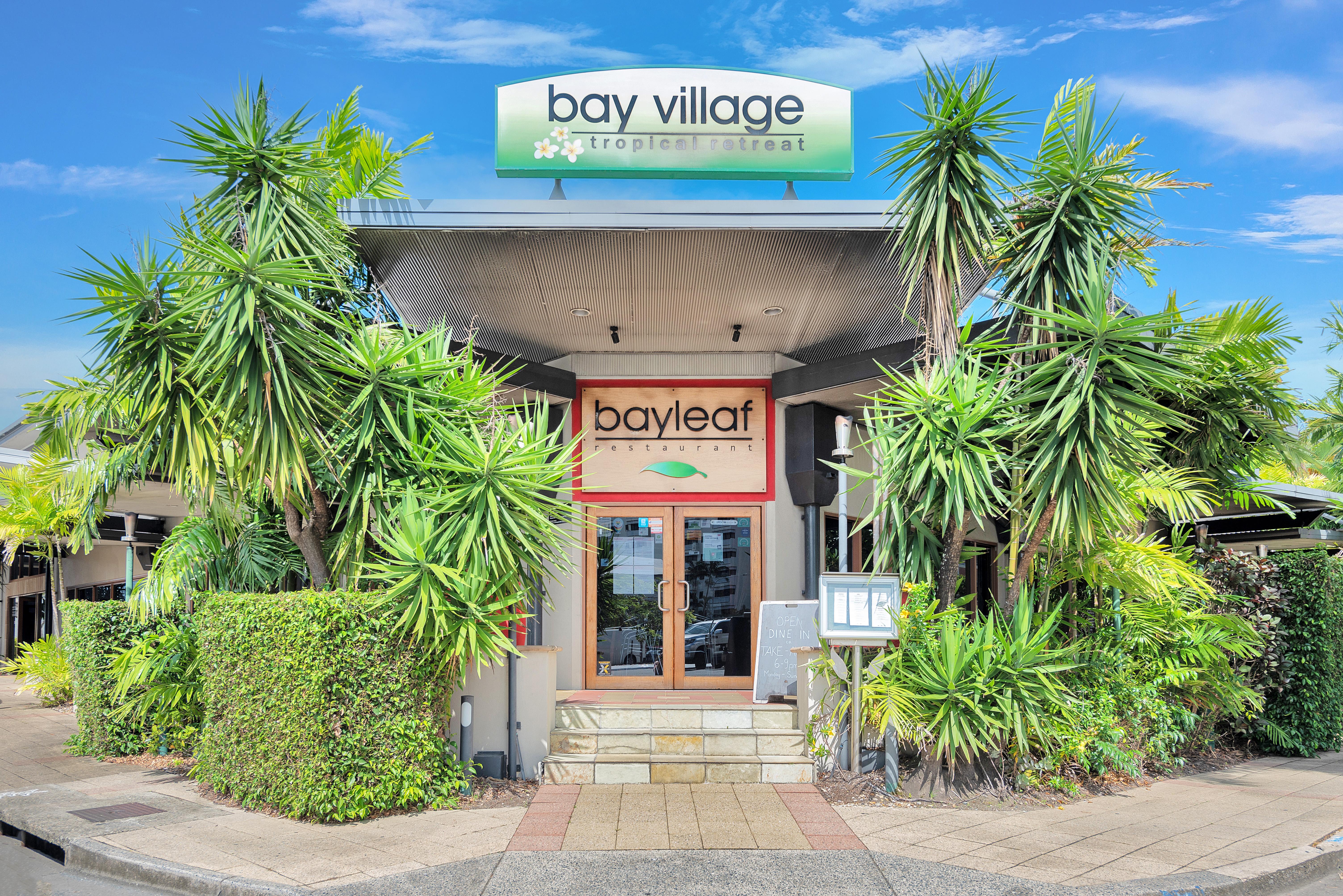 קאירנס Bay Village Tropical Retreat & Apartments מראה חיצוני תמונה
