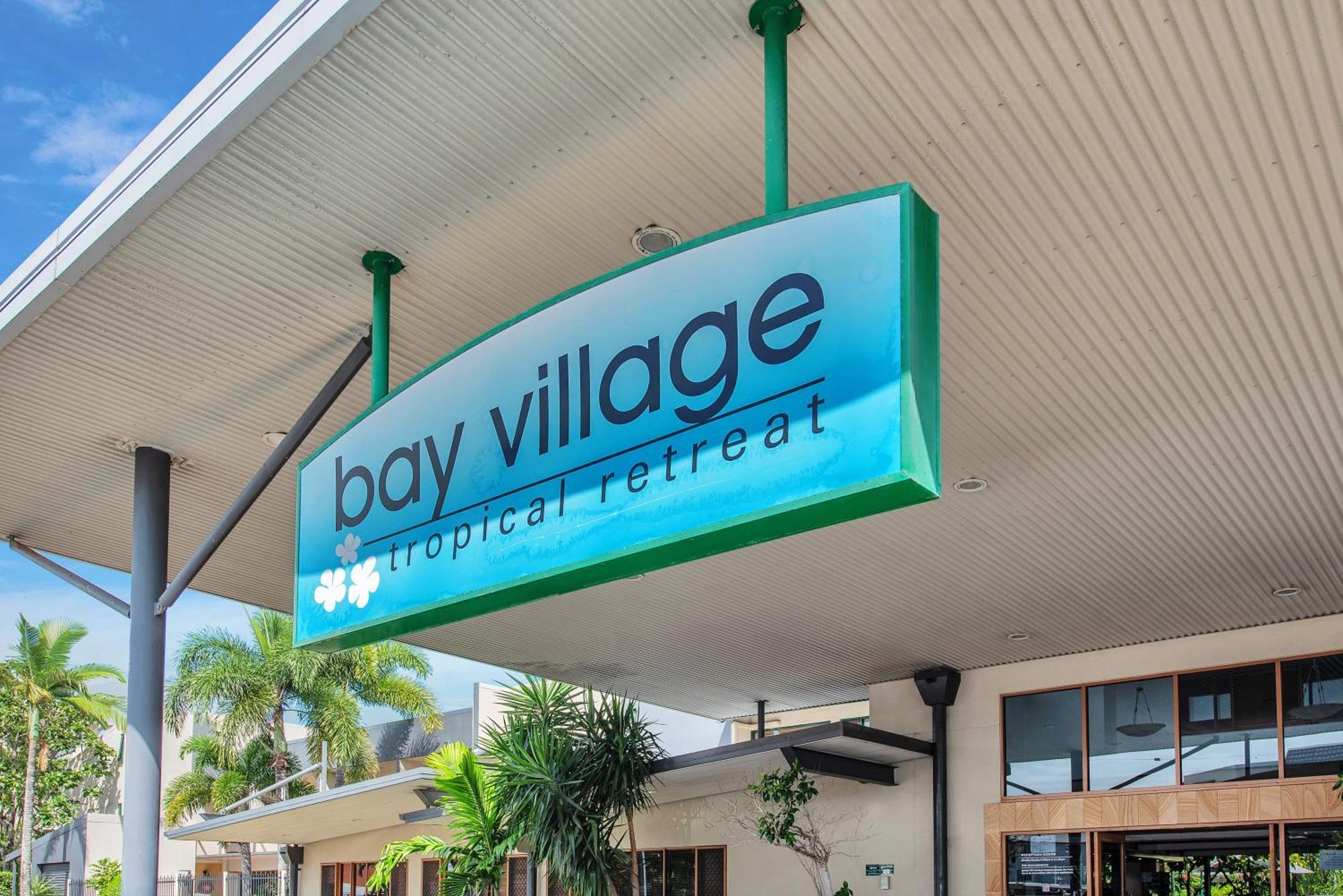 קאירנס Bay Village Tropical Retreat & Apartments מראה חיצוני תמונה