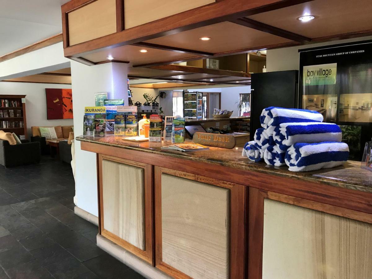 קאירנס Bay Village Tropical Retreat & Apartments מראה חיצוני תמונה